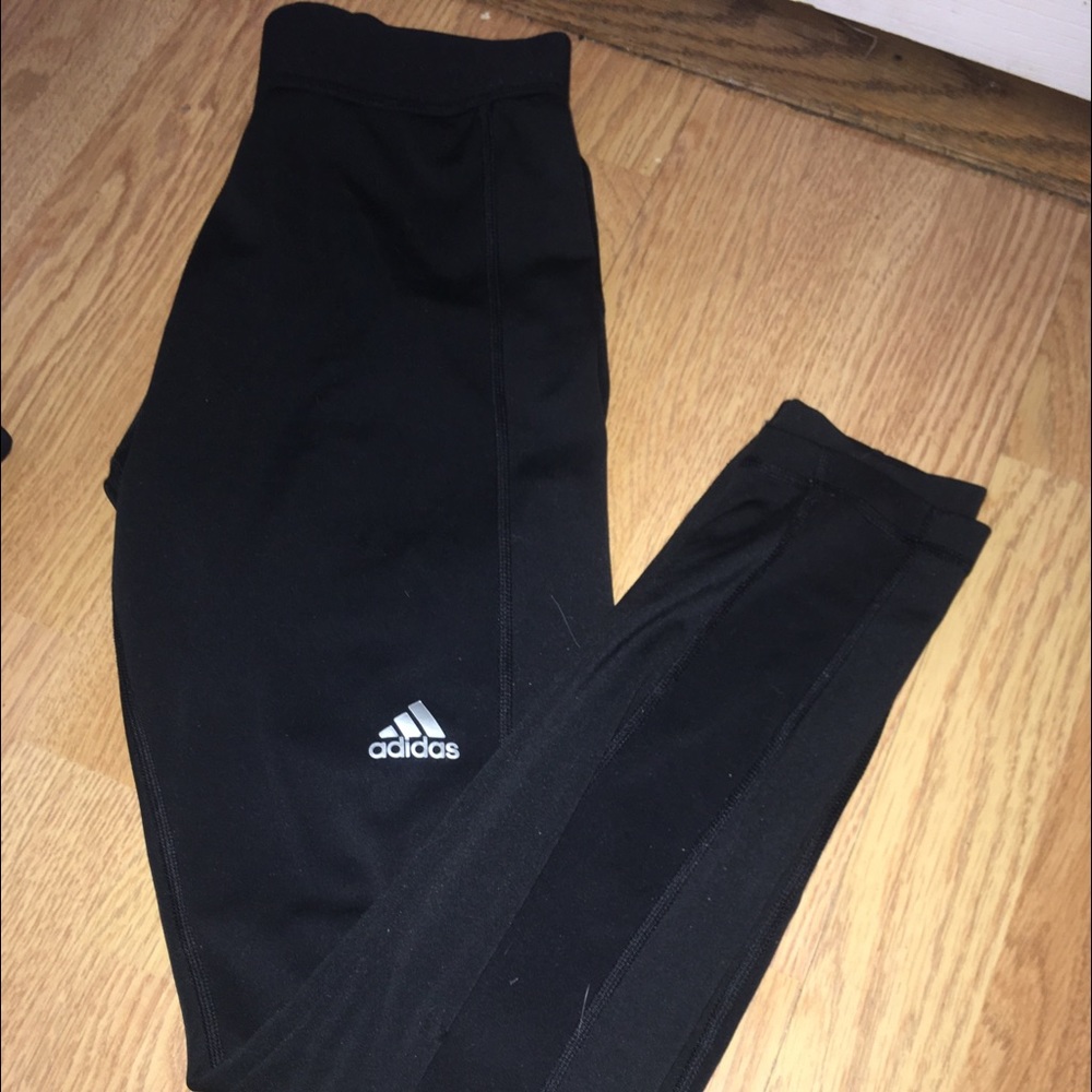 black leggings